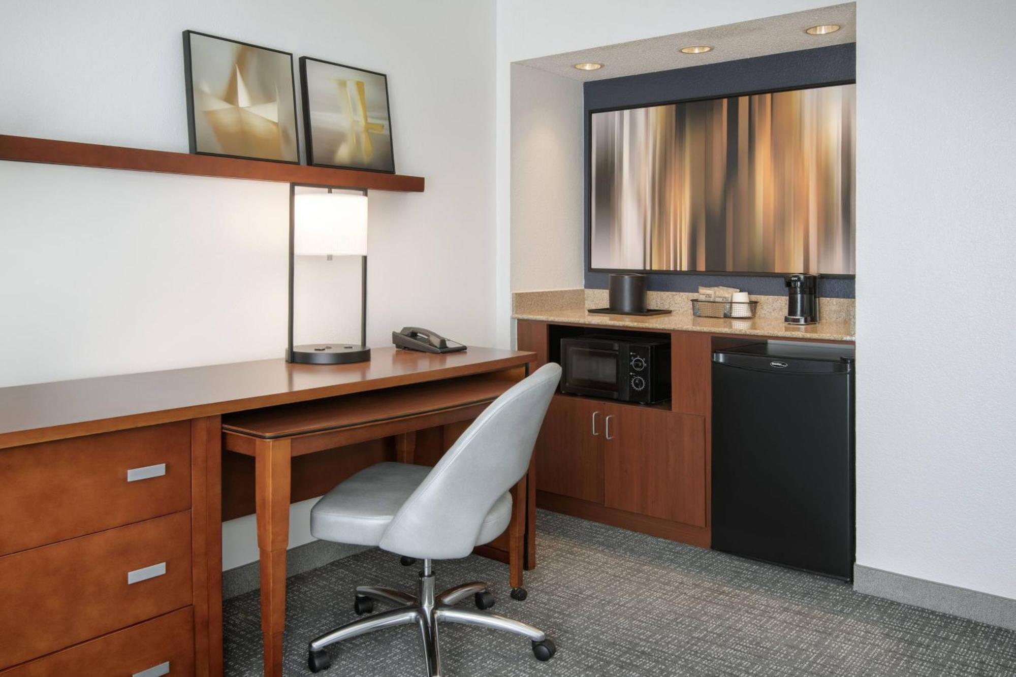 Courtyard By Marriott Augusta Otel Dış mekan fotoğraf